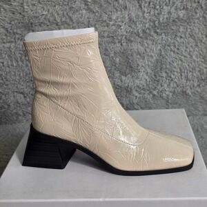 Katy Perry Lolette Ankle Bootie Chalk Crinkle Patent Square Toe Women 5 NIB